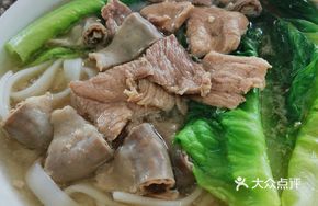 Rice Noodle with Pork Sausage and Minced Pork