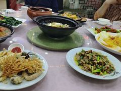 -醉美云南·云南菜主题餐厅(昆明站北京路双龙商场店)