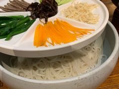 -云海肴·云南小炒·汽锅鸡(天津国金汇店)