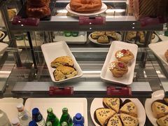 -星巴克臻选(舟山凯虹广场店)