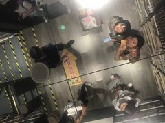 -钟书阁(群光广场店)