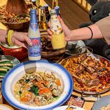 席地而坐啃大闸蟹！在这里吃饭就是舒坦