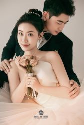 -蒙太奇婚纱摄影(万达店)