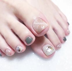 -慕拉美甲美睫皮肤管理