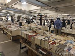 -先锋书店(五台山总店)