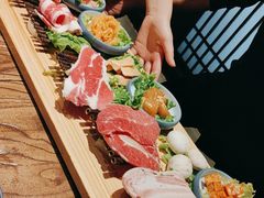 -明洞阿姨·韩式酱蟹烤肉·创意料理(三元桥店)