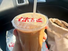 -陈记甜品窝(中山北路店)