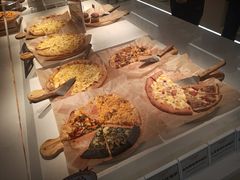 -牛排叔叔自助餐厅(太原龙湖万达店)