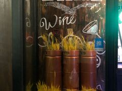 -爱啤精酿·民谣酒馆(滨江店)