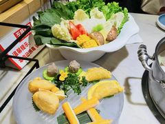 -左庭右院鲜牛肉火锅(浦江欢乐颂店)