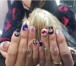 -手牵手美甲