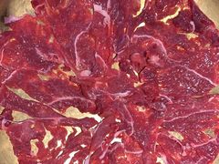 招牌手切牛肉-渝利重庆火锅