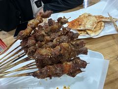 -巴汗羊肉串烧烤店