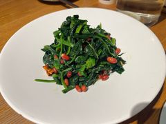 -伊喜饺子·烤鸭(五道口学院路店)