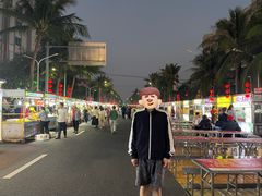 -海大南门夜市(海富街店)