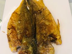 -赶海部落海鲜城(海阳路店)