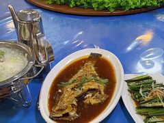 -王府酒店(兴华南街铁西百货店)