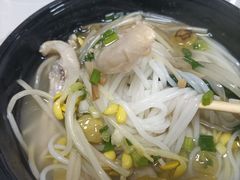 -李记特色罐罐米线(重庆中环大厦店)