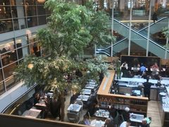 -乐蓬马歇百货公司(Rive Gauche)