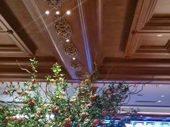 -八府香鸭·啫啫煲(华山路店)