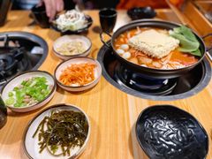 -源味屋韩式火锅&炸鸡(鼎城当代商城店)