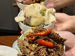 -川流不息·地道川菜·小龙虾(新松江路店)