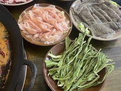 -黄潇洒老火锅(九眼桥宏济巷店)
