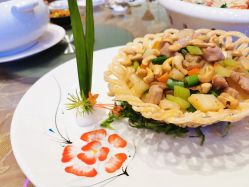 点击看大图 -广州中心皇冠假日酒店·宴会厅