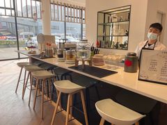 -上海宝诚尊悦宝马4S店(静安店)