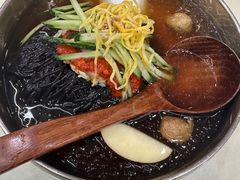 -服务大楼冷面(延大店)