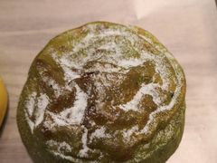 抹茶芋泥嘟嘟包-奈雪的茶(湖滨银泰in77C区PRO店)