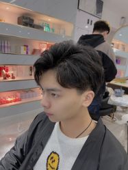 -烫·染专业店
