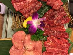 -炼火烤肉店