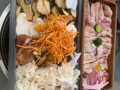 -野·大山里土鸡火锅(万科里店)