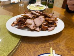-铁东熏肉大饼铺老二马路黑牌子