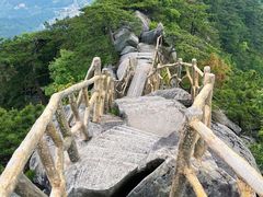 -罗田薄刀峰风景区