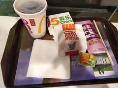 -麦当劳(百联西郊购物中心店)