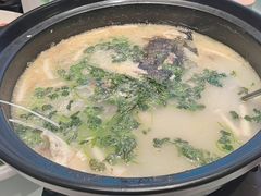 -泓历皇朝酒店(东亭店)