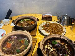 -天宝食坊·啫啫煲大排档(西华路店)