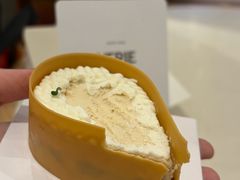 -VERIE BAKEHOUSE