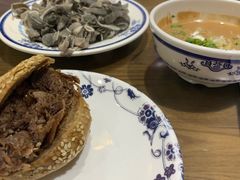 -老爆肚满五香烧牛羊肉
