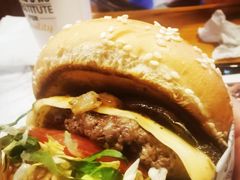 波特菇牛肉特堡-The Habit Burger Grill 哈比特汉堡(复兴soho店)