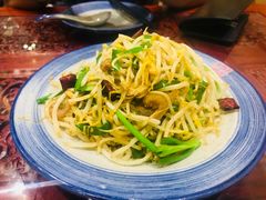 豆芽炒虾干-小铫鸡汤
