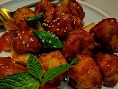 时令鲜果咕噜肉-喜粤8号(四海唐人街店)
