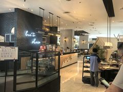 -必胜客(砂之船中东奥莱店)