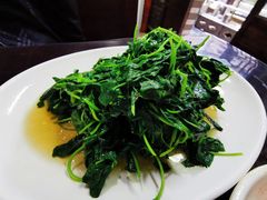 -唔呶喔哩酒家(生产街店)