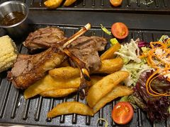 -I HOLIC艾豪丽披萨(KKone店)