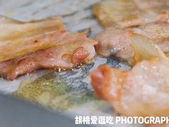 烤特色五花肉-口岸齐齐哈尔烤肉(风尚米兰总店)