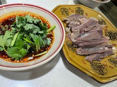 -盐井记·自贡美蛙鲜锅兔(中和店)