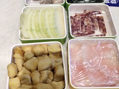 -蛙两只美蛙鱼头火锅(恒茂店)